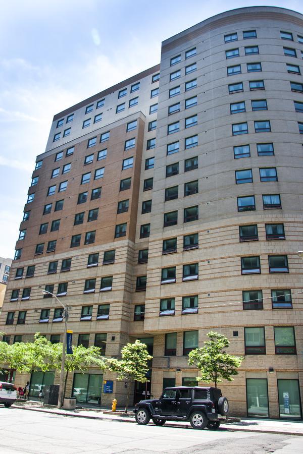 Toronto Metropolitan University- Pitman Hall Residence Luaran gambar